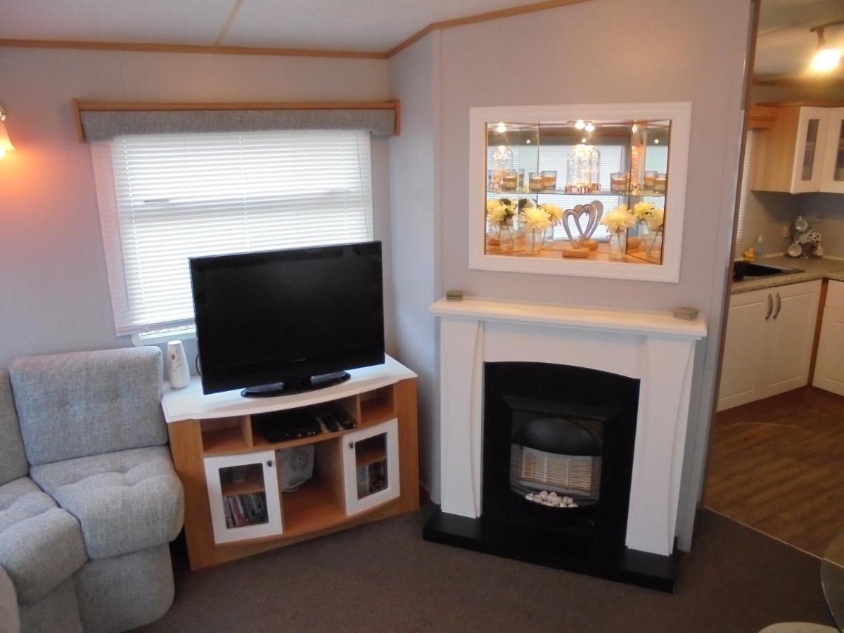 6 Berth Heated On The Chase Brisbane Appartement Ingoldmells Buitenkant foto
